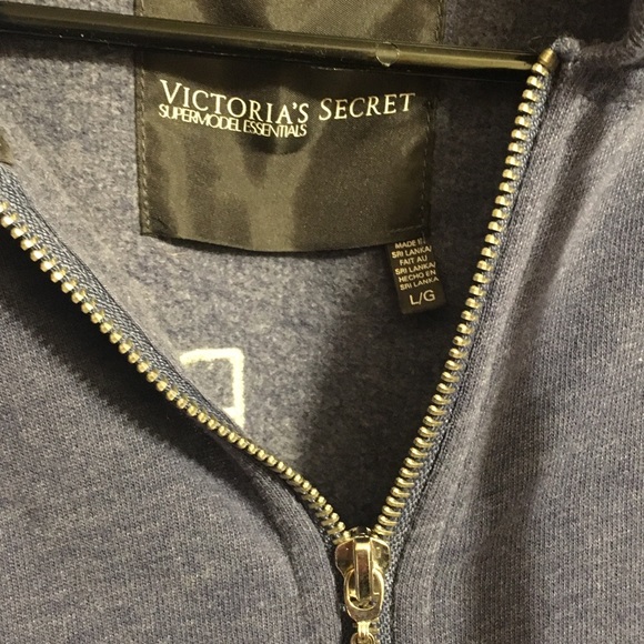 Victoria Secret Supermodel Essentials sweatshirt - Picture 7 of 8